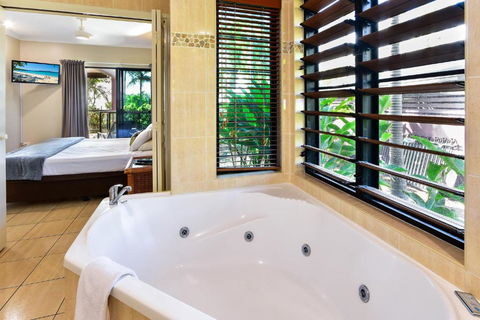 Anchorage - Brisbane Tourism 3