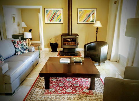 Angaston Lodge - Brisbane Tourism 4