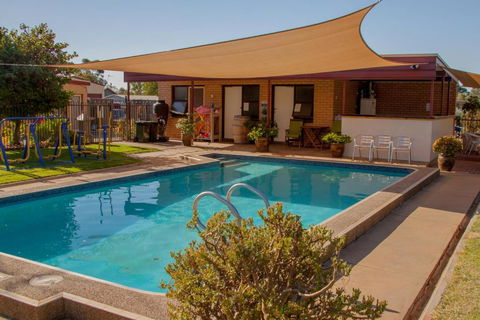 Angaston Vineyards Motel - Tourism Brisbane 0