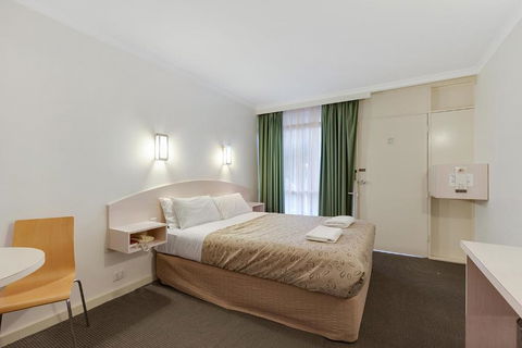 Alexander Motor Inn - Tourism Brisbane 0