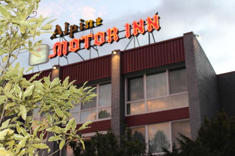 Alpine Motor Inn - Tourism Brisbane 4