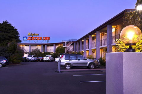 Alpine Motor Inn - Tourism Brisbane 0