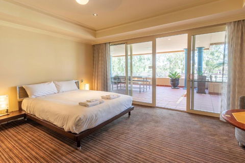 Apartment 2, 9 River Lane Mannum - Brisbane Tourism 3