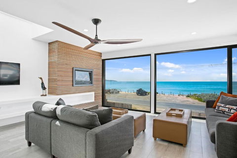 Apollo Bay Beach House - Tourism Brisbane 2