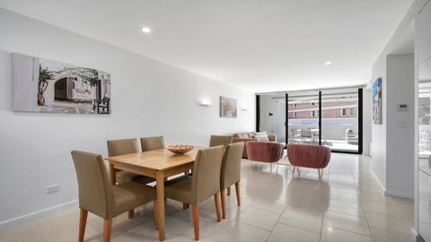 Apollo Short Walk To Beach Accom Holidays - Brisbane Tourism 2