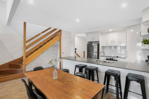 Aqua On Fletcher Street - Tourism Brisbane 2