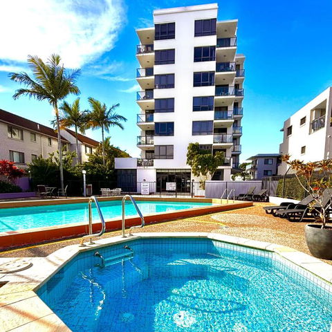 Aqualine Apartments On The Broadwater - Brisbane Tourism 0