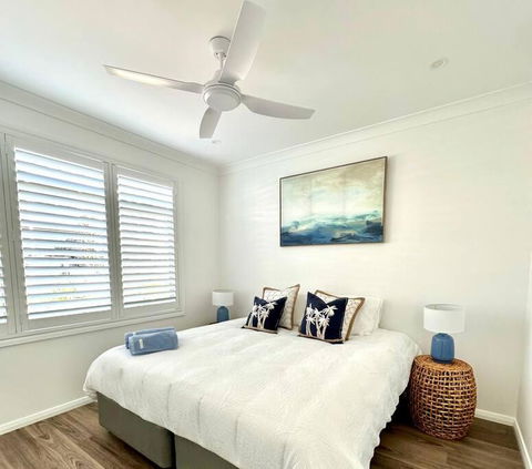 Aquila Beach Retreat - Tourism Brisbane 4