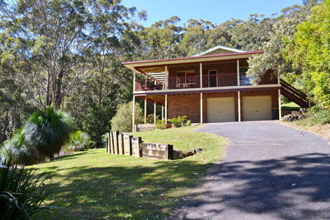 Arakoon Heights - Brisbane Tourism 0