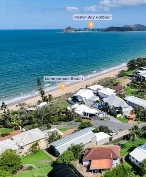 ARay At Cooee Bay - Apt B - Beach House Yeppoon - Brisbane Tourism 0