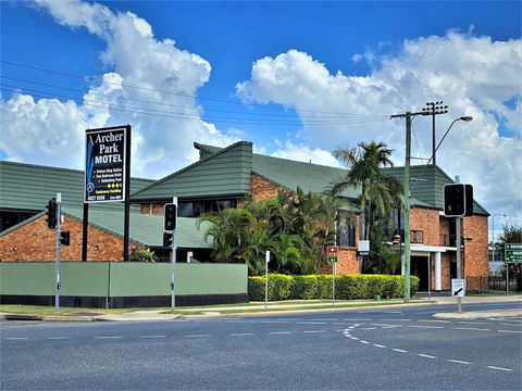 Archer Park Motel - Brisbane Tourism 0