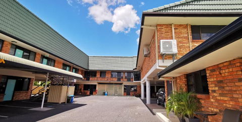 Archer Park Motel - Brisbane Tourism 4