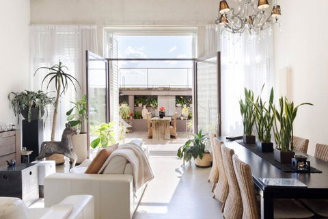 Architectural Home, Pool Oasis/ Steps From Trendy Chapel St. - Brisbane Tourism 0