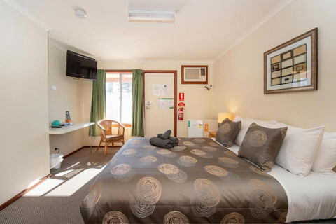Ardrossan Hotel Motel - Brisbane Tourism 3
