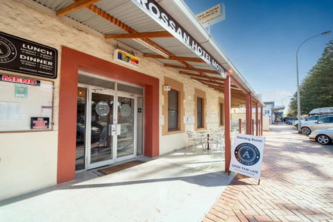Ardrossan Hotel Motel - Brisbane Tourism 0