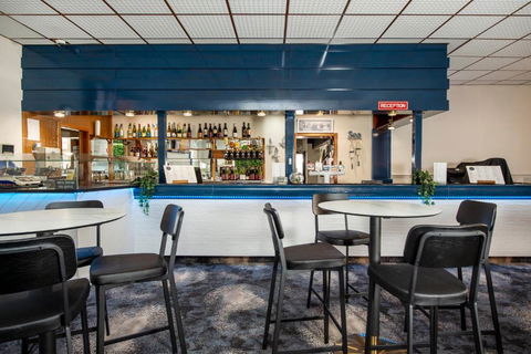 Ardrossan Hotel Motel - Brisbane Tourism 1