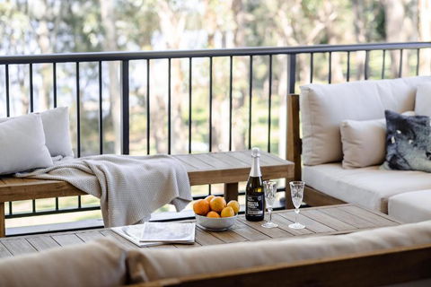 Aria Shores - Your Lakeside Haven - Tourism Brisbane 3