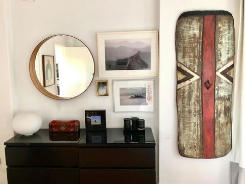 Artistic, Spacious And Comfortable 1 Bedroom Apartment - Brisbane Tourism 4