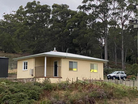 Aruma Cottage Bruny Island - Brisbane Tourism 0
