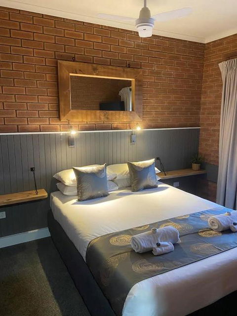 Ashleigh Court Motor Inn - Brisbane Tourism 2