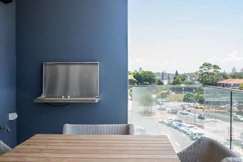 Astina Suites, Forster - Tourism Brisbane 4