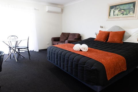 Aston Hill Motor Lodge - Brisbane Tourism 4