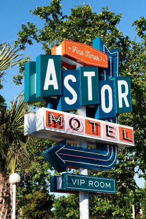 Astor Hotel Motel - Tourism Brisbane 0