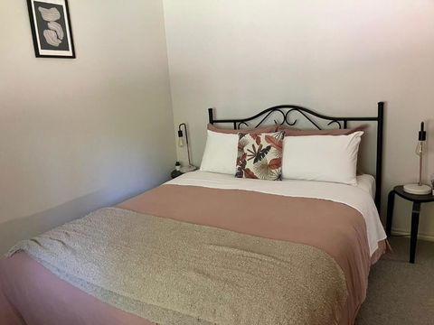 Auburn Hideaway - Brisbane Tourism 4