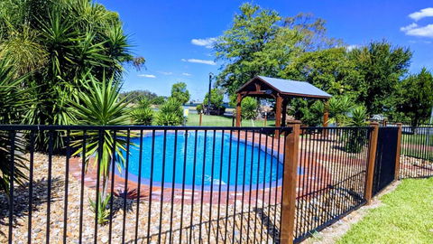 Australian Homestead Motor Lodge - Tourism Brisbane 4