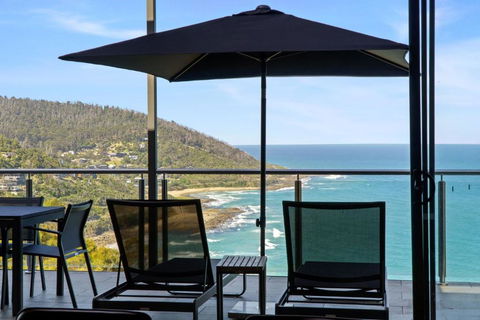 Azure - Brisbane Tourism 0