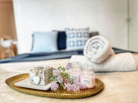 AUS 3415 - 2BR Luxurious Suite FREE PARKING Near Yarra River And Crown - Tourism Brisbane 1