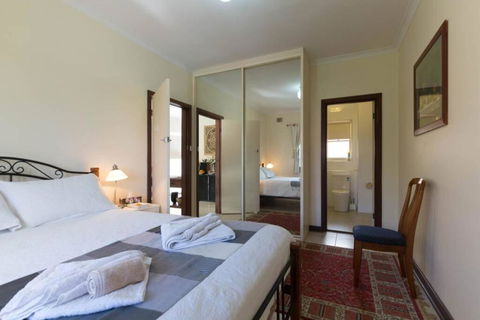 B9 Crawley Apartment 1 BRM & Sleepout Near UWA - Tourism Brisbane 0