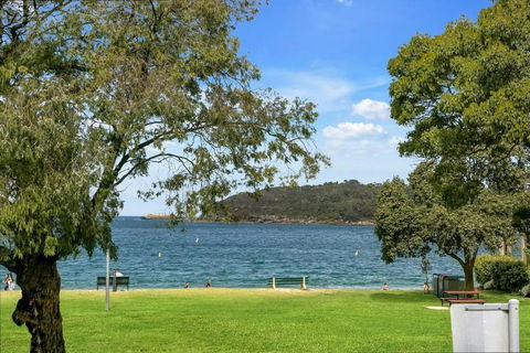 BALO1 - The Esplanade - Mosman - Tourism Brisbane 0