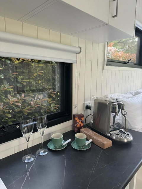 Bantry Tiny Home - Tourism Brisbane 1
