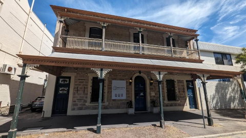 Base Camp Hostel - Tourism Brisbane 1