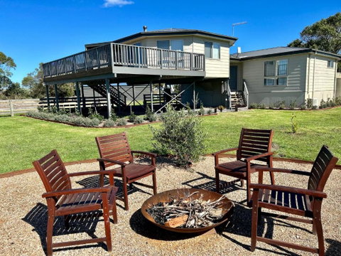 Bass River Farm - Brisbane Tourism 0
