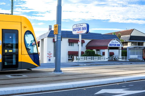Southport Motel & Apartments - Tourism Brisbane 1