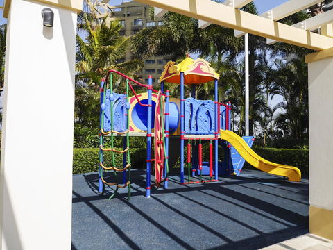 Chevron Renaissance Ocean View - Tourism Brisbane 26