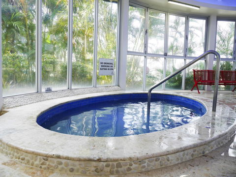 Chevron Renaissance Ocean View - Tourism Brisbane 32