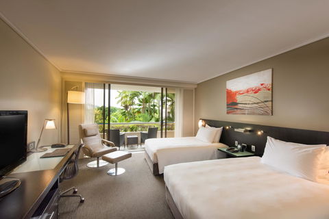 Hilton Cairns - Brisbane Tourism 8