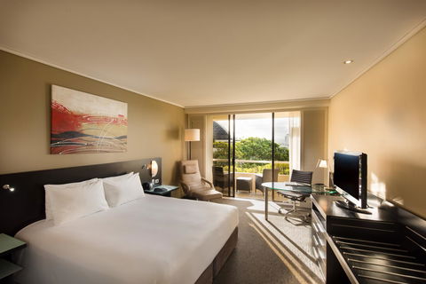 Hilton Cairns - Brisbane Tourism 9