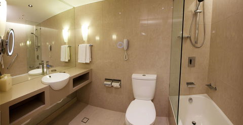 Hilton Cairns - Brisbane Tourism 28