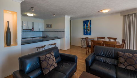 Carrington Court - Tourism Brisbane 25