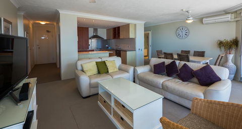 Carrington Court - Tourism Brisbane 8