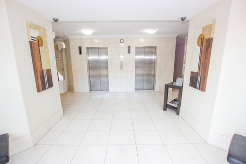 Carrington Court - Tourism Brisbane 38