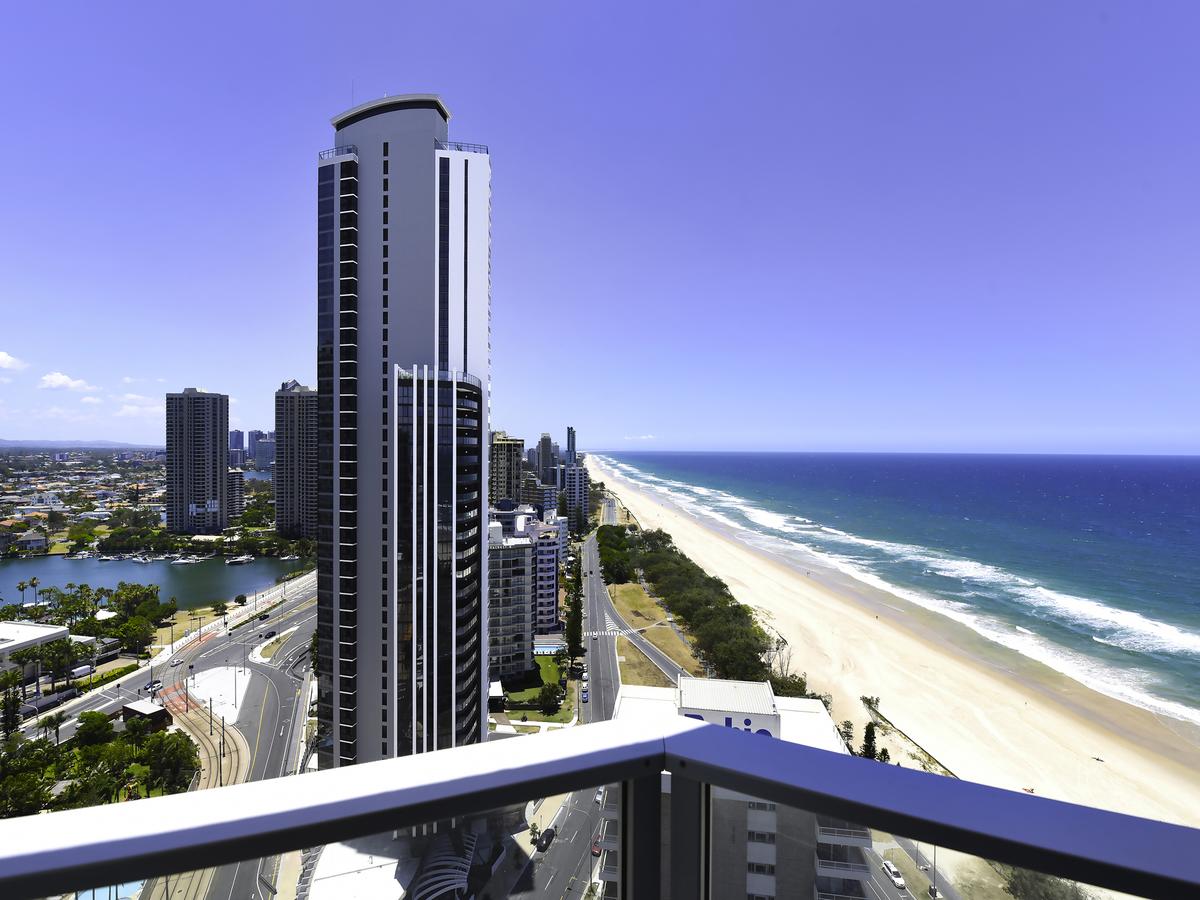 Bundall Dc QLD Tourism Brisbane