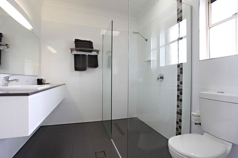 Coopers Colonial Motel - Brisbane Tourism 34