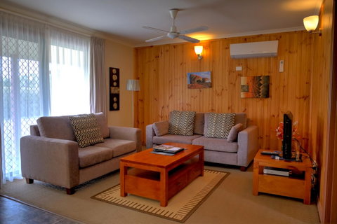 Ficifolia Lodge - Tourism Brisbane 20