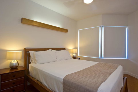 Maggies Beachfront Apartment 12 - Tourism Brisbane 12