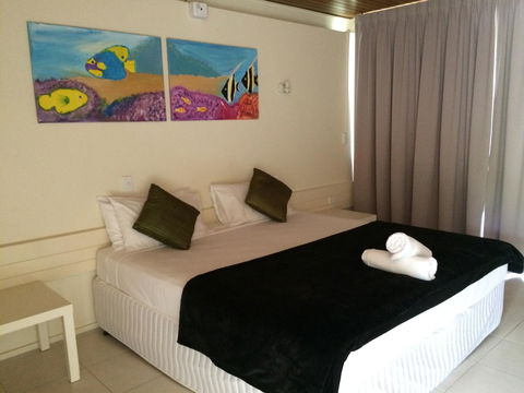 Arcadia Village Motel - Brisbane Tourism 37